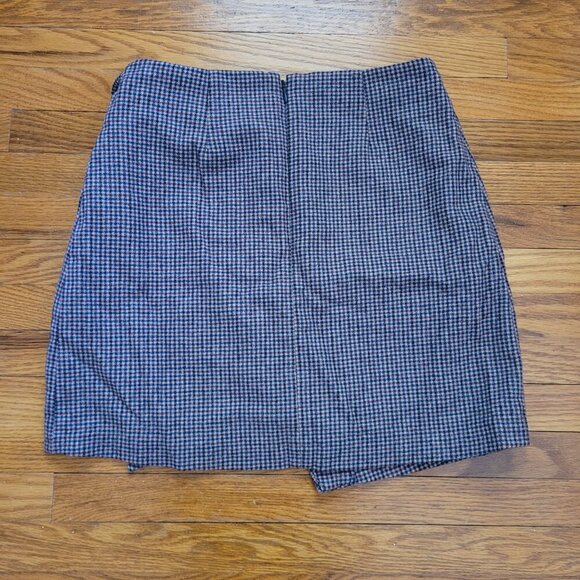 WILFRED | Aritzia Wrap-front Wool Cashmere Houndstooth Mini Skirt | Sz. 2 - Picture 6 of 6